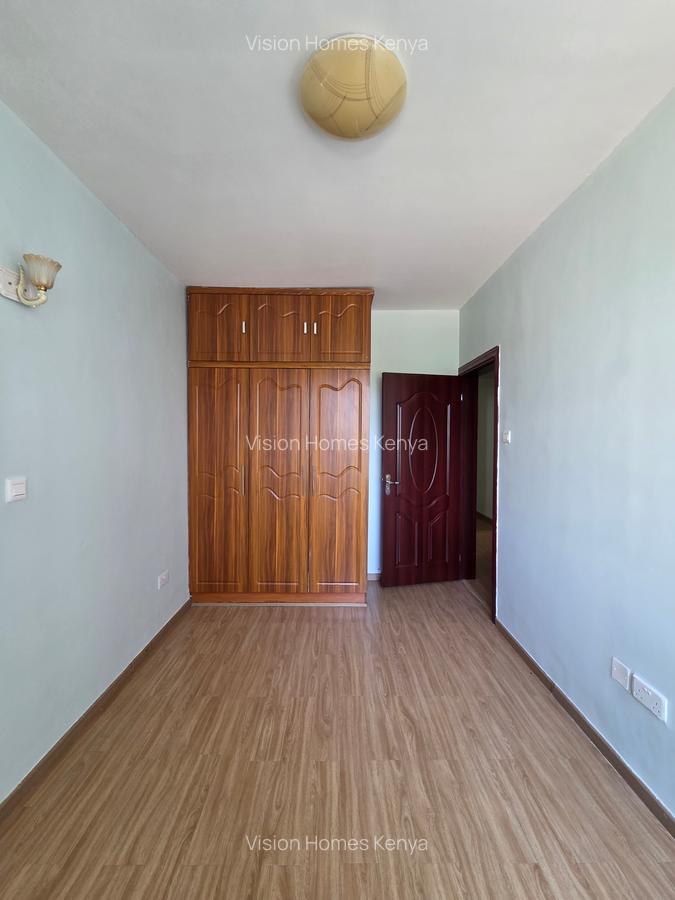 3 Bed Apartment with En Suite in Lavington - 10