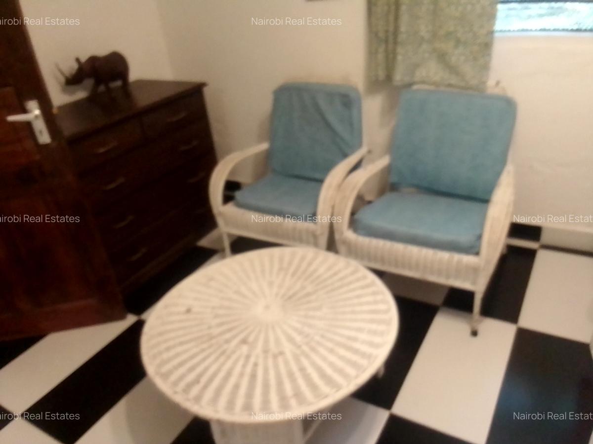 Serviced 1 Bed Apartment with En Suite in Diani - 2