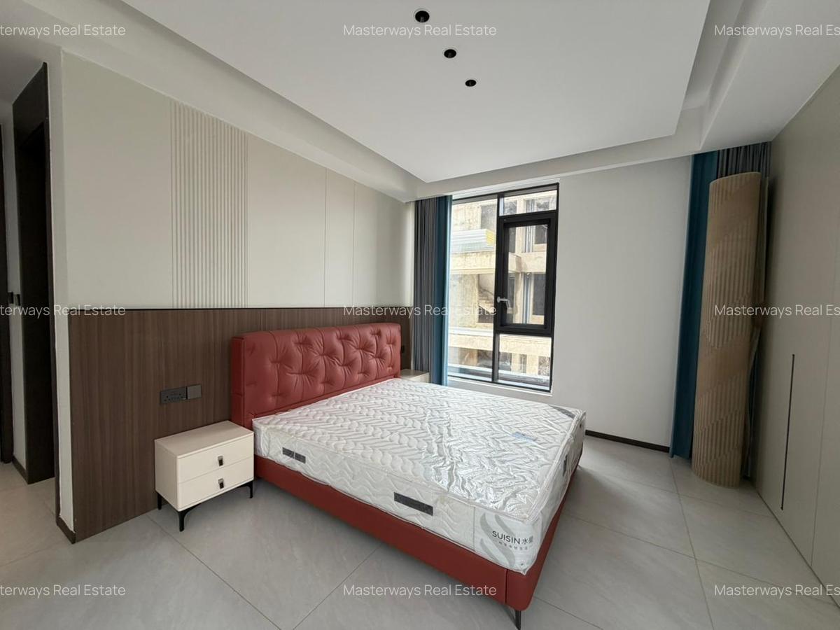 5 Bed Villa with En Suite in Lavington - 15