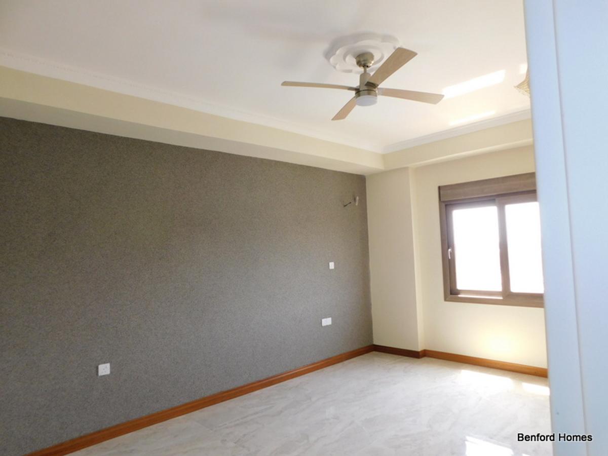 2 Bed Apartment with En Suite in Nyali Area - 20