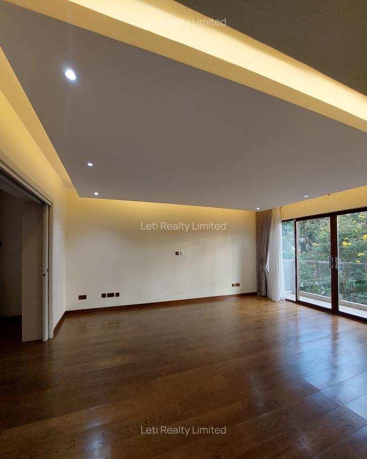 5 Bed Townhouse with En Suite in Lavington - 17