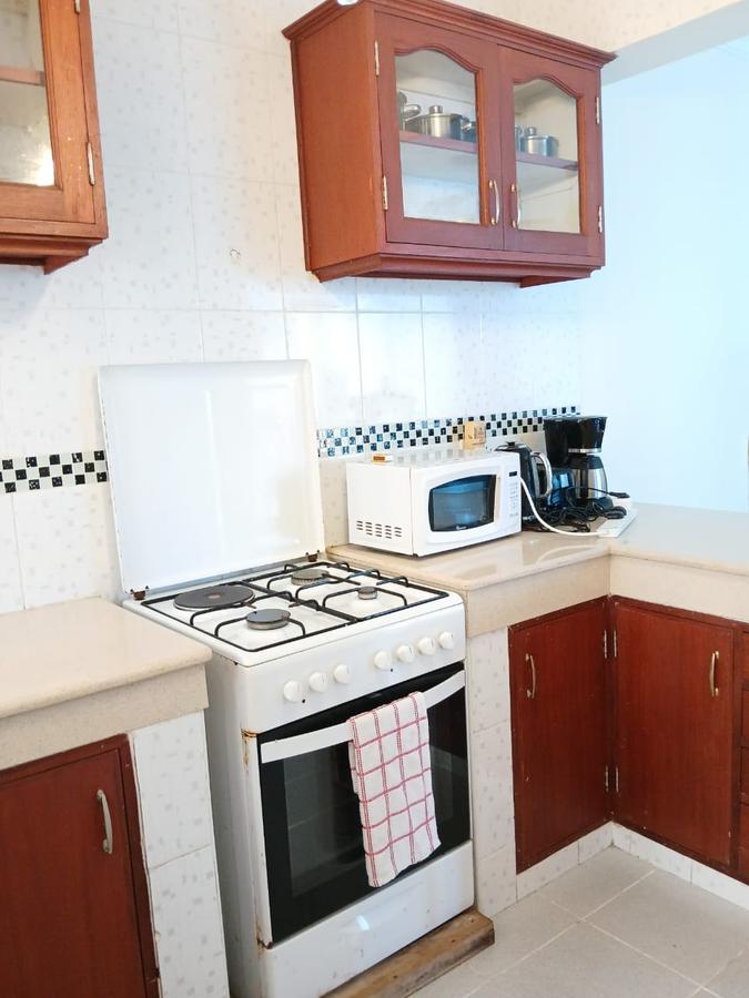 Serviced 1 Bed Apartment with En Suite in Nyali Area - 6