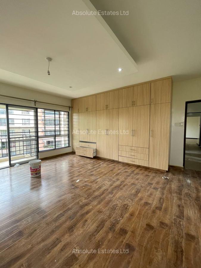 2 Bed Apartment with Swimming Pool in Kilimani - 11