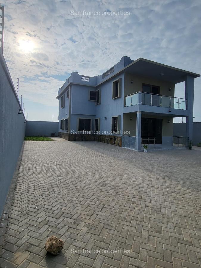 3 Bed Villa with En Suite at Bofa Kilifi - 1