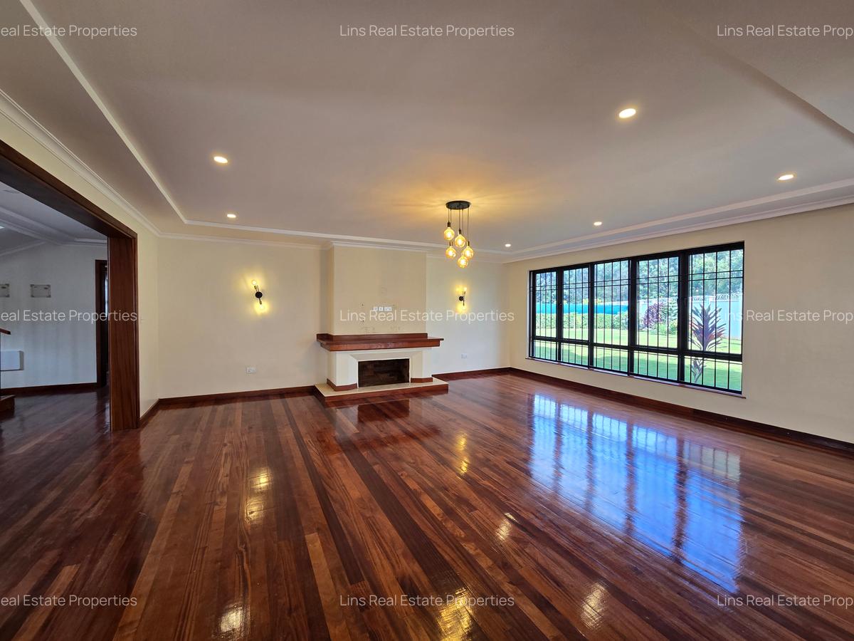 6 Bed House with En Suite in Loresho - 9