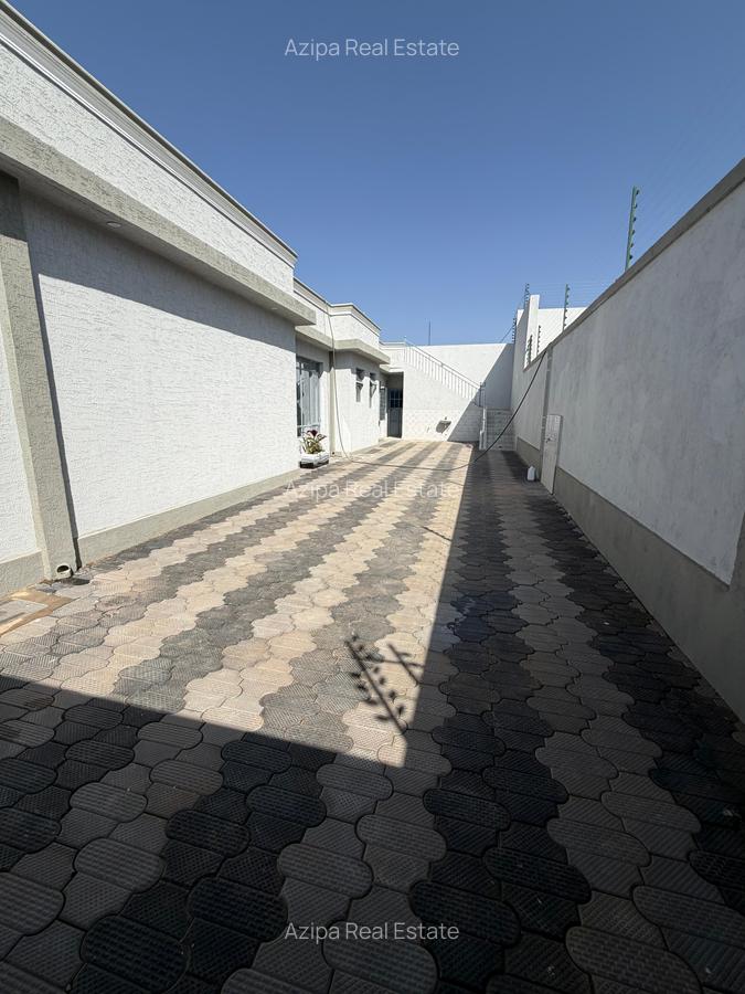 4 Bed Townhouse with Garden at Mugutha - 2