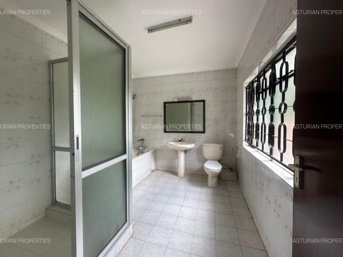 Office with Fibre Internet in Lavington - 5