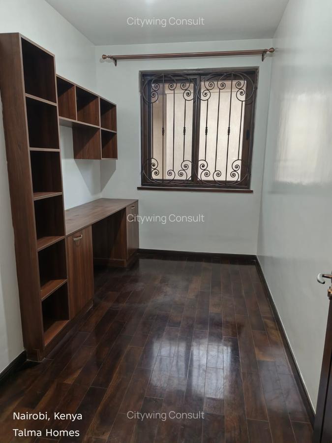 5 Bed Townhouse with En Suite at Lavington Green - 16
