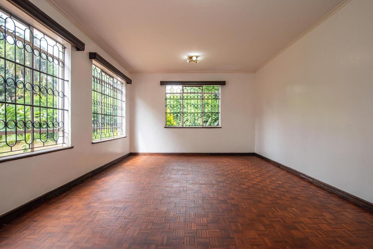 5 Bed House with Garden in Gigiri - 6