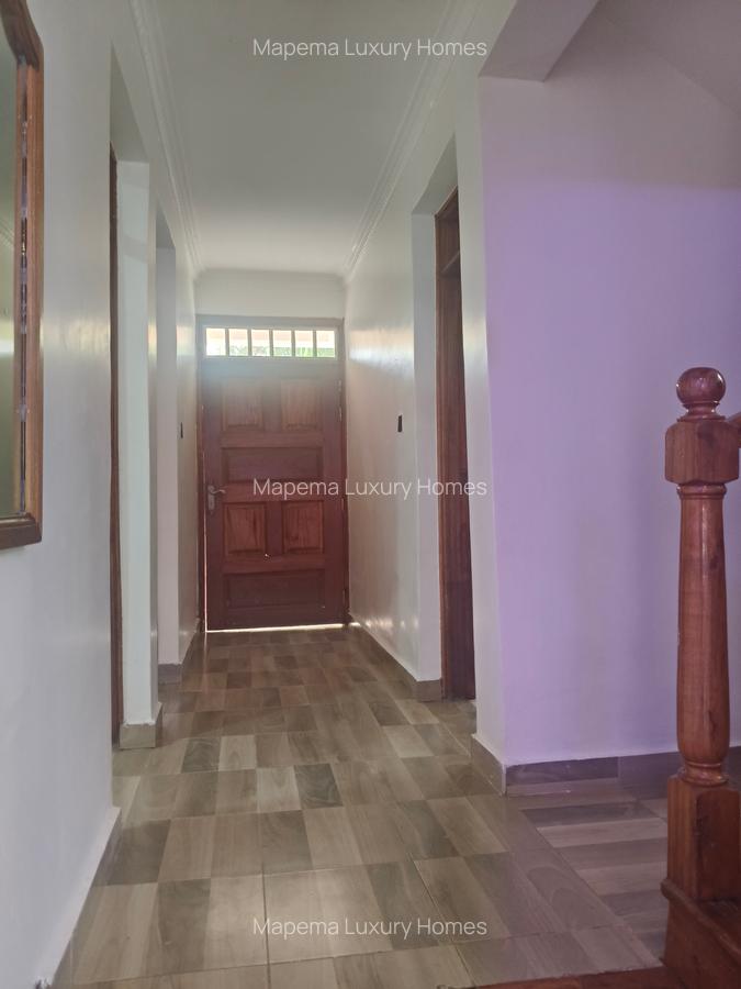 4 Bed House with En Suite at Mamba Road - 8