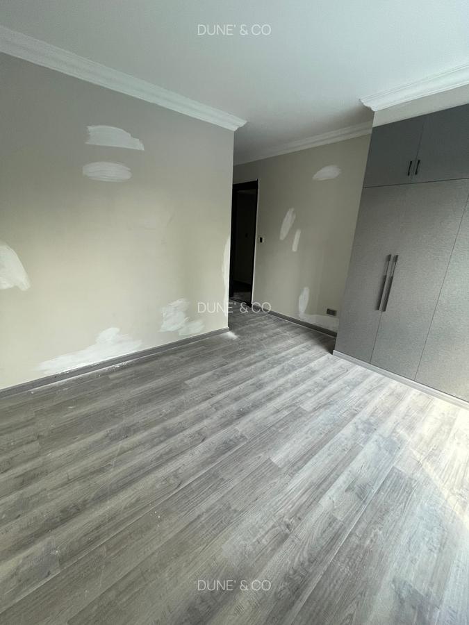 3 Bed Apartment with En Suite in Lavington - 18