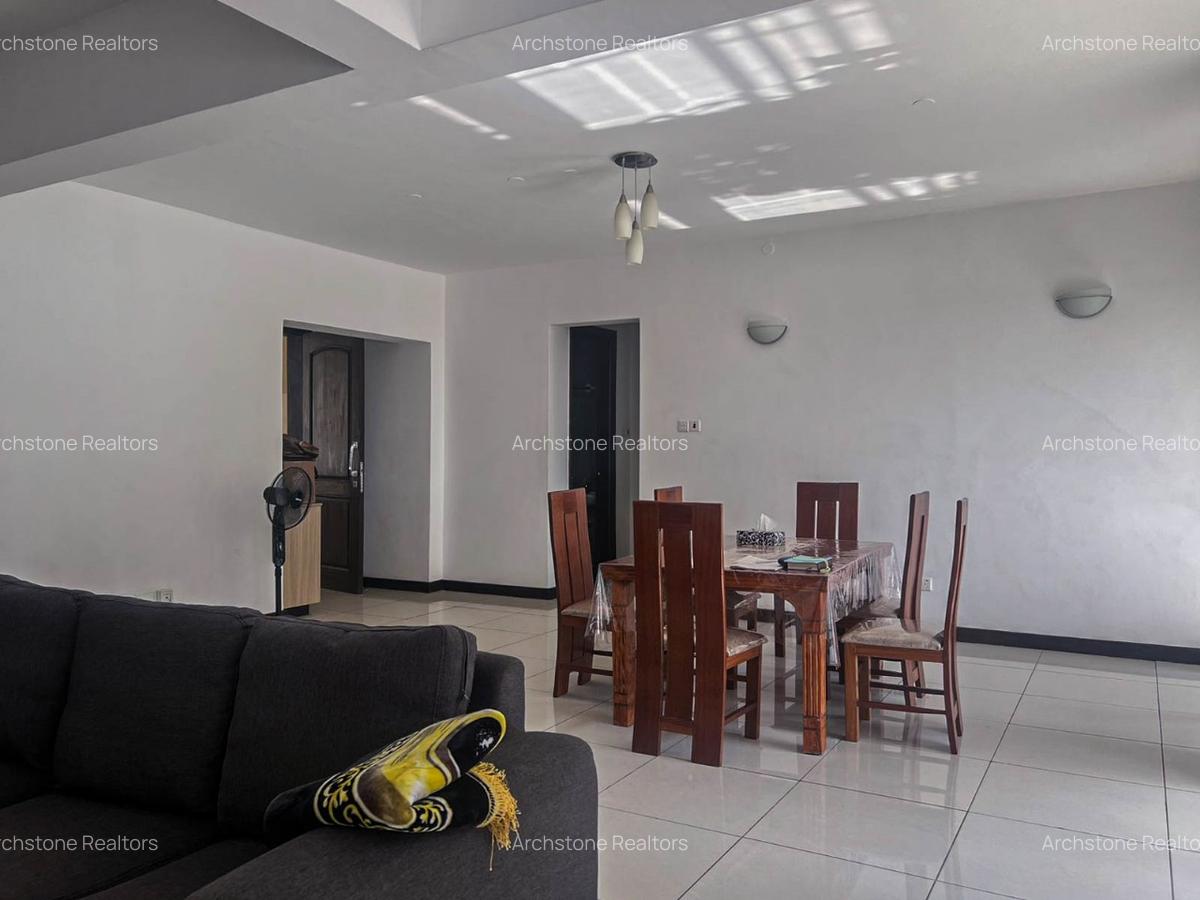 3 Bed Apartment with En Suite in Parklands - 3