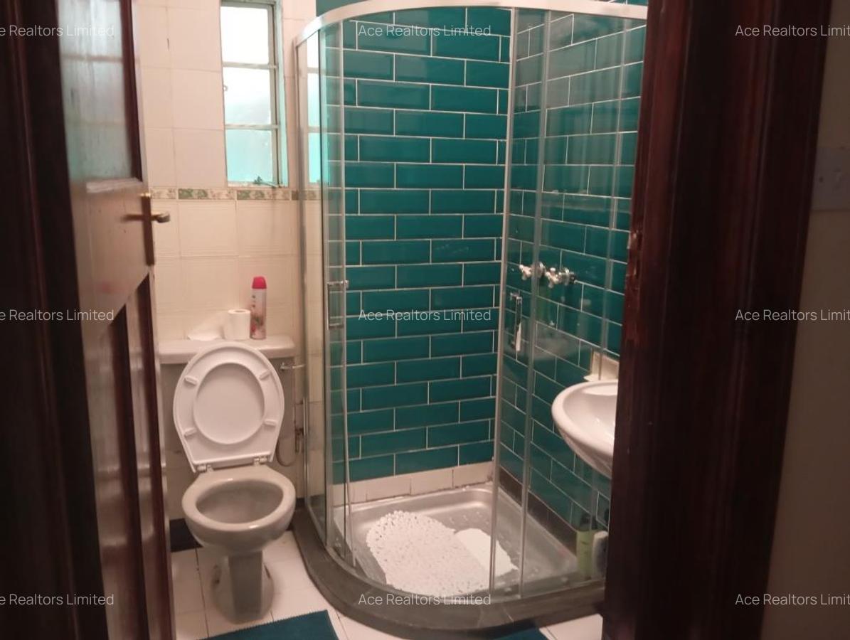 6 Bed House with En Suite at Near Muthaiga Golf Club Nairobi - 4