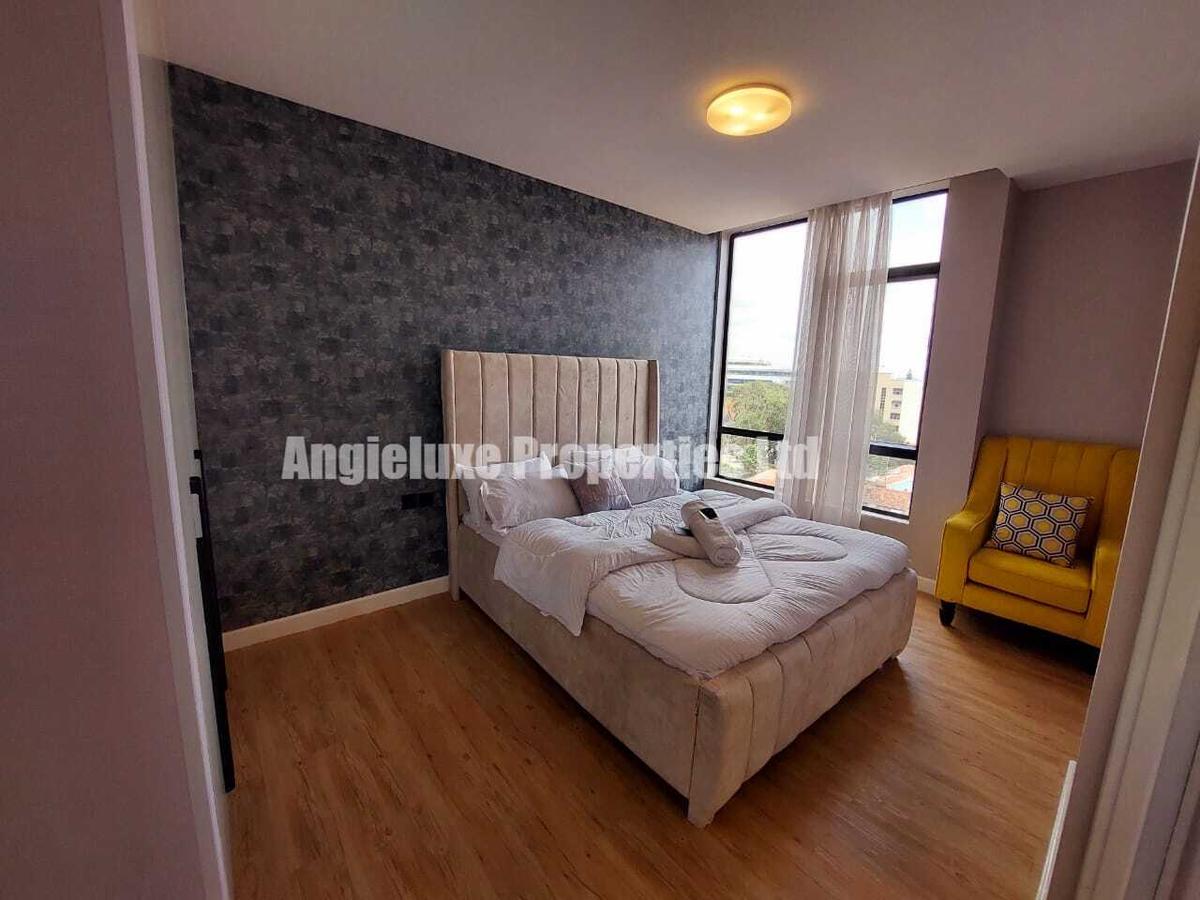 Furnished 3 Bed Apartment with En Suite at Brookside Drive - 17