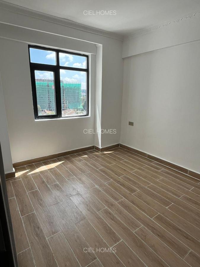 2 Bed Apartment with Gym at Wood Avenue - 15
