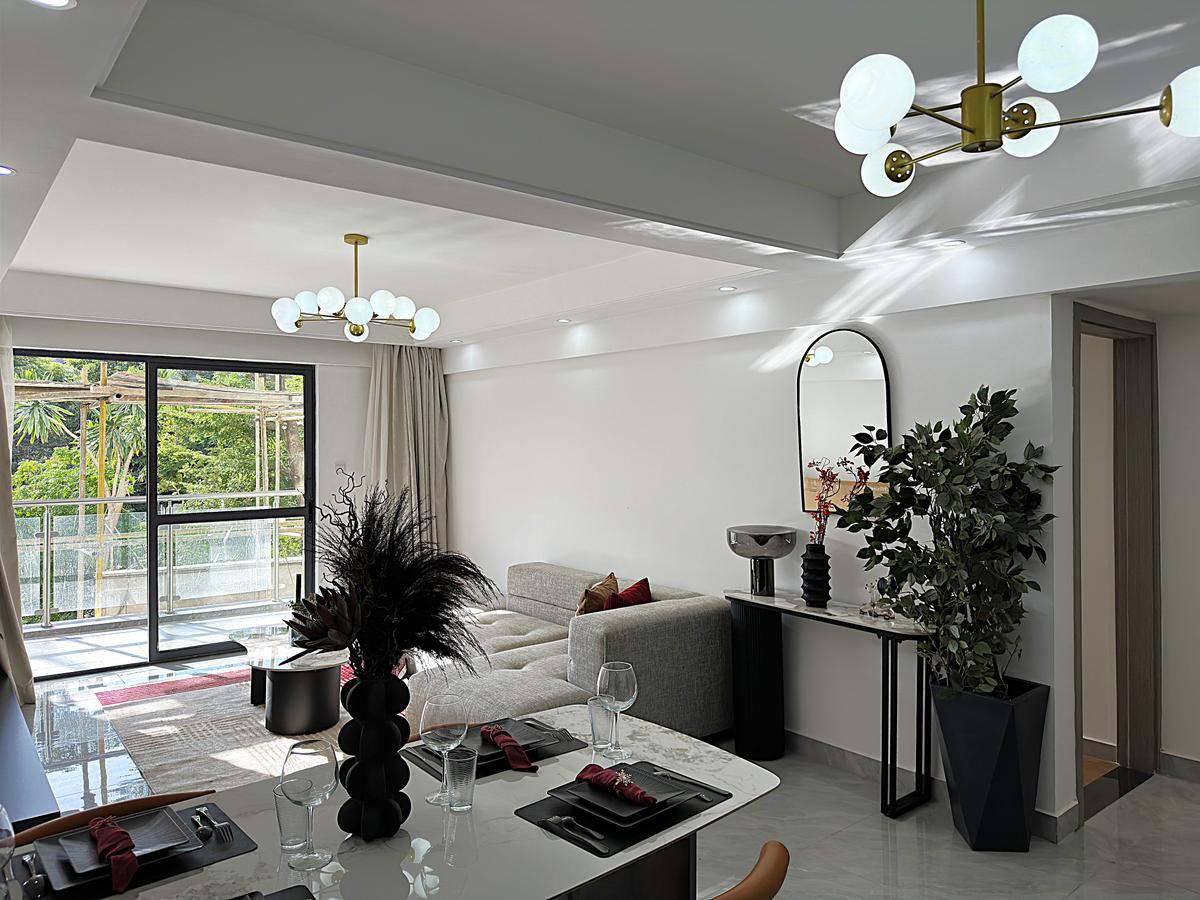 4 bed apartment with en suite at westland