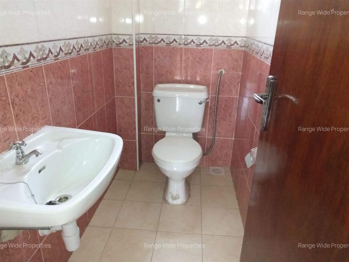 2 Bed Apartment with En Suite at Valley Arcade - 7