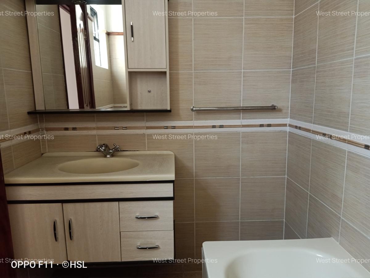 2 Bed Apartment with En Suite at Kilimani - 18