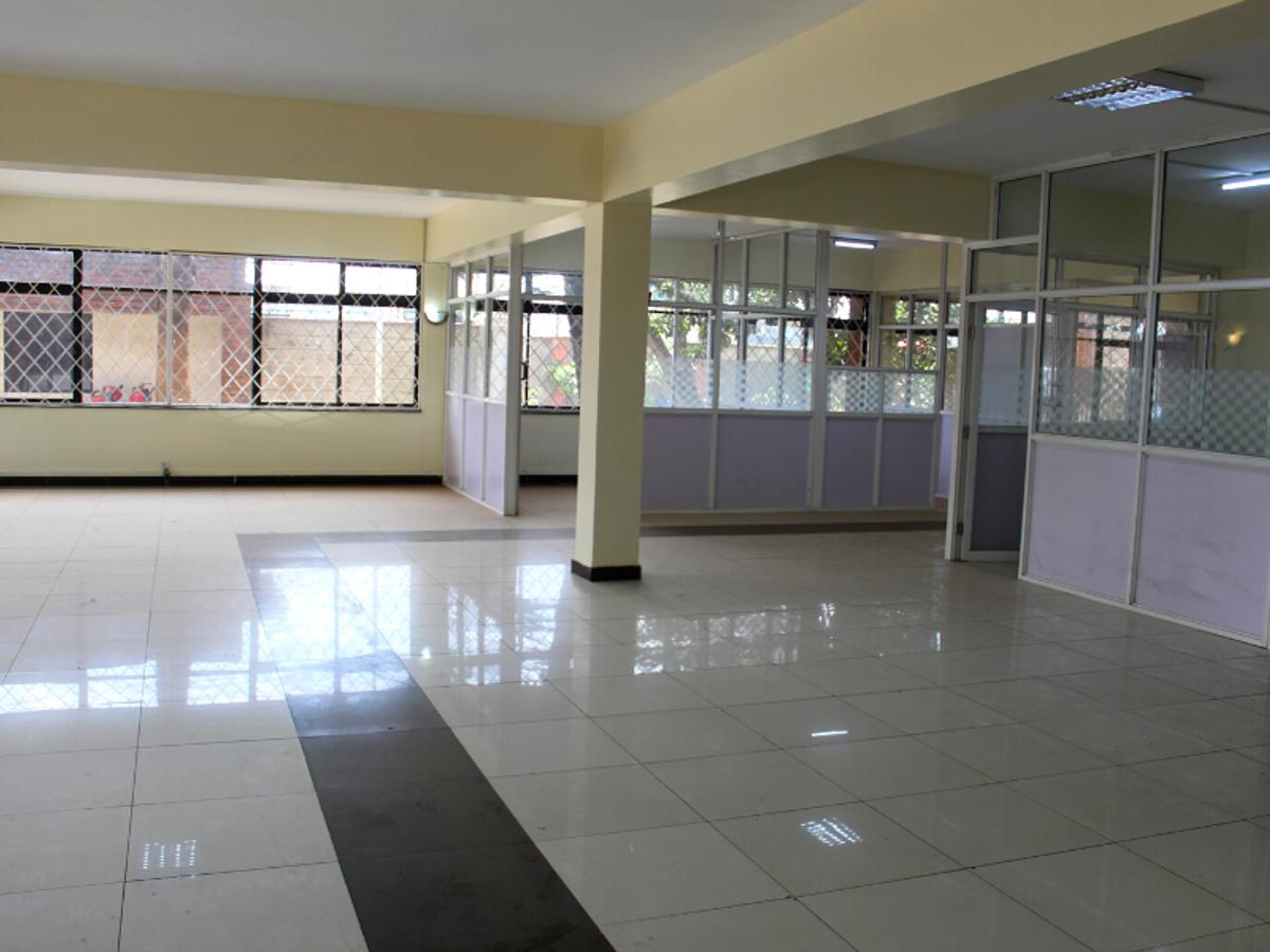 Commercial Property with Parking in Ruaraka - 5