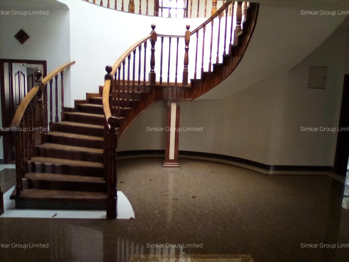 6 Bed Townhouse with En Suite at Karen - 18