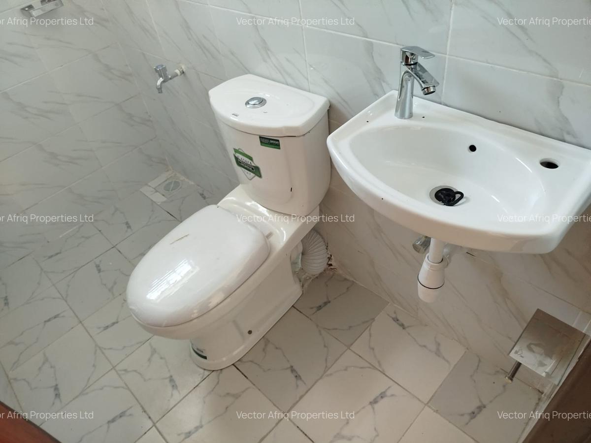 3 Bed House with En Suite in Kitengela - 10