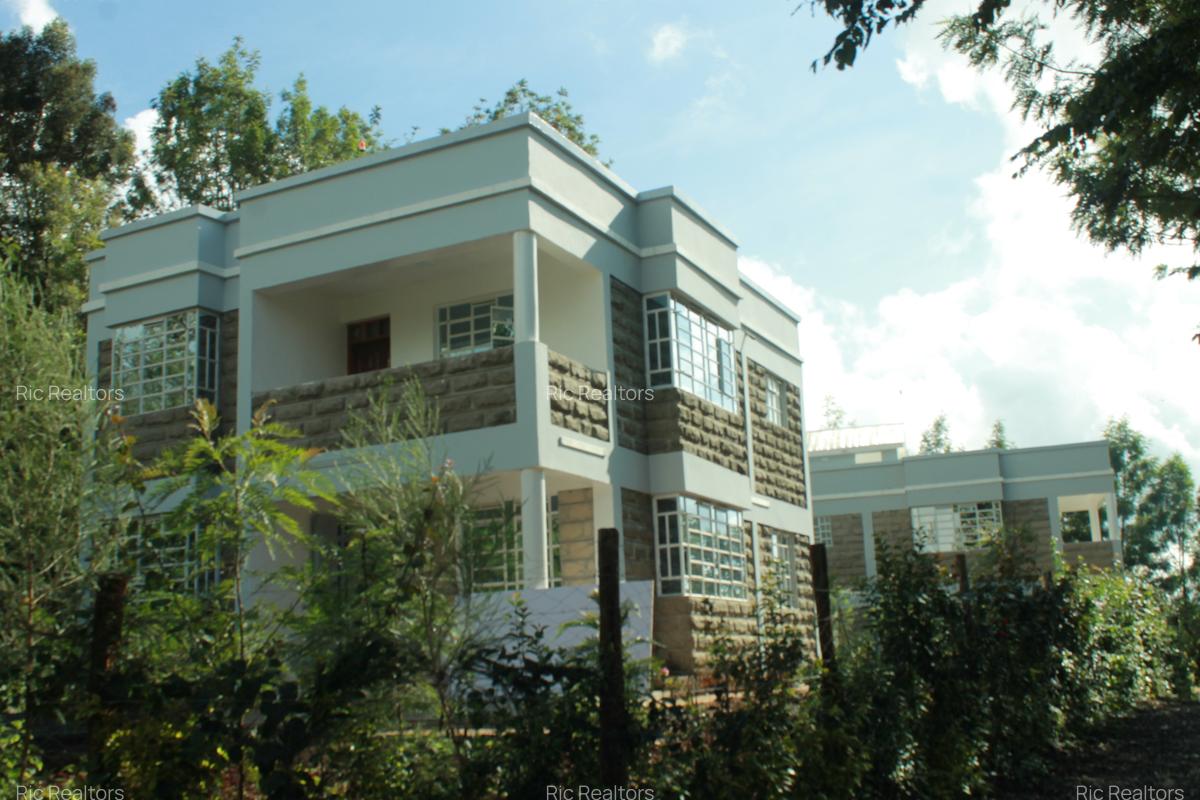 3 Bed Townhouse with En Suite in Karen - 5