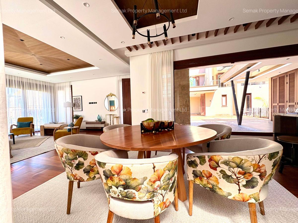 4 Bed Villa with En Suite at Tala Road - 9