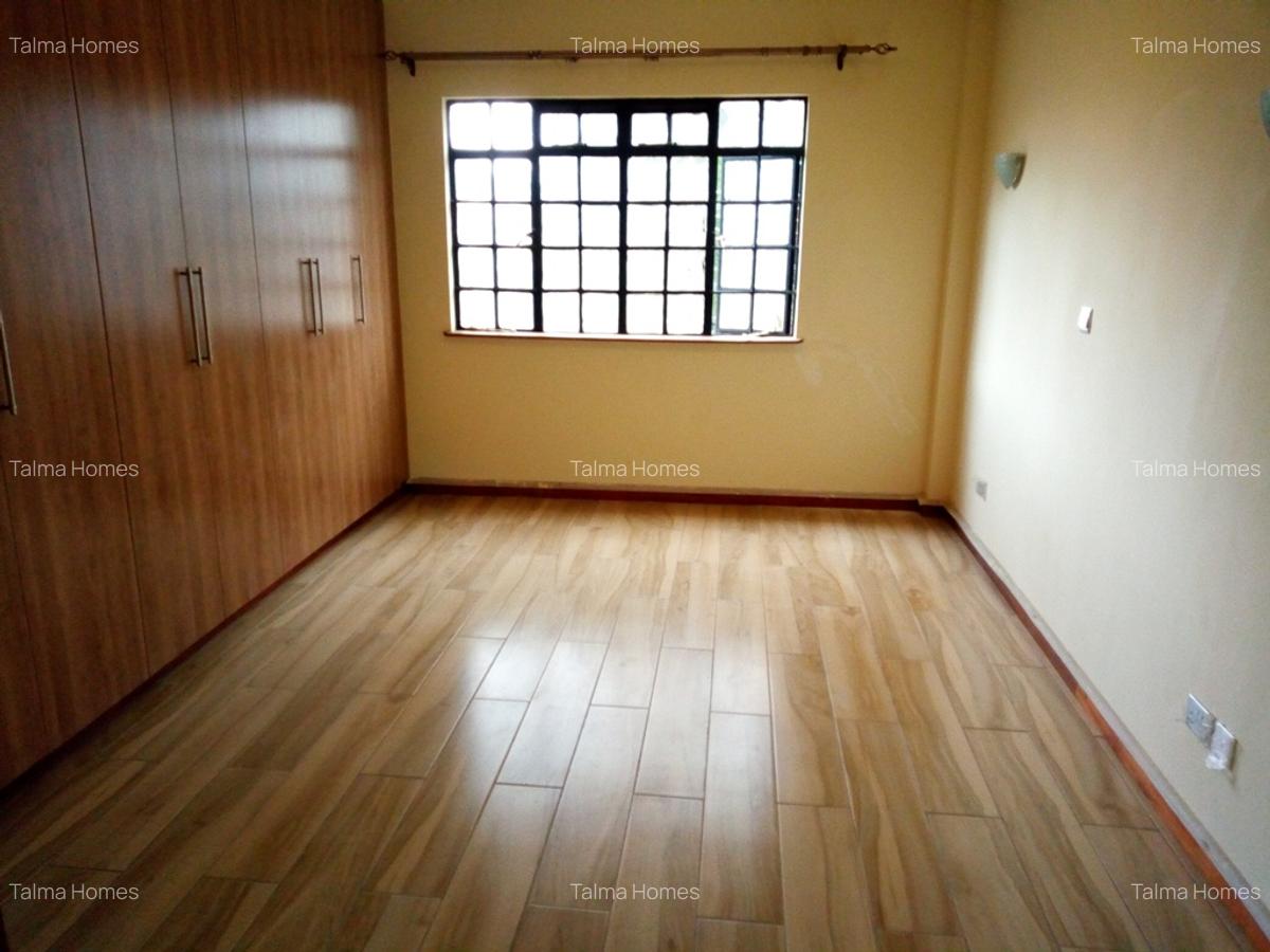 2 Bed Apartment with En Suite at Off Church Rd - 16