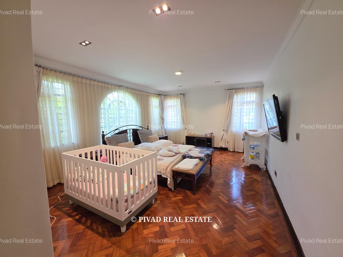 5 Bed House with Swimming Pool in Kitisuru - 4
