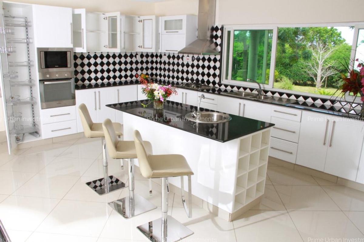 5 Bed Villa with En Suite in Vipingo - 19