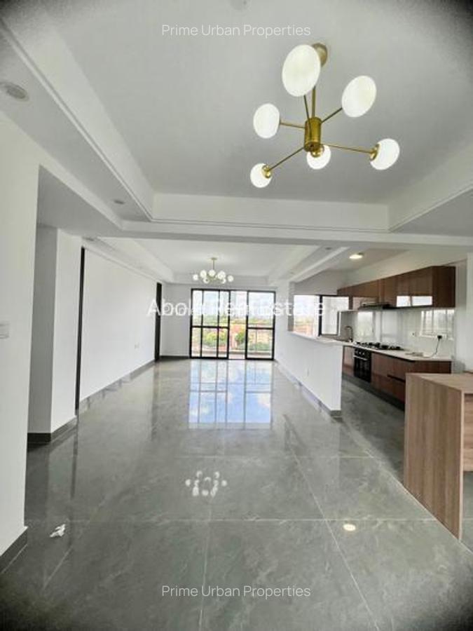 3 Bed Apartment with En Suite in Riverside - 9