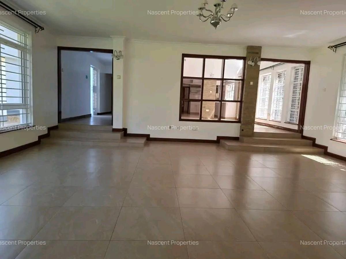 4 Bed House with En Suite in Runda - 5