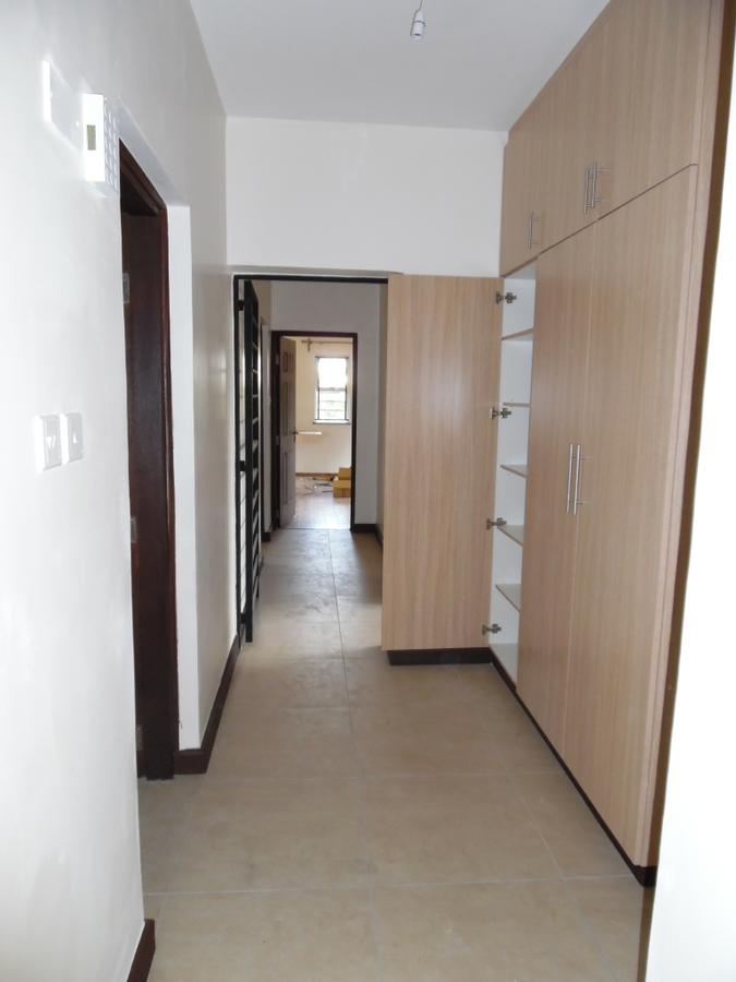 3 Bed Apartment with En Suite at Kilimani - 15