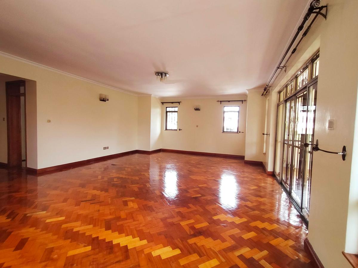 5 Bed House with En Suite in Kitisuru - 12