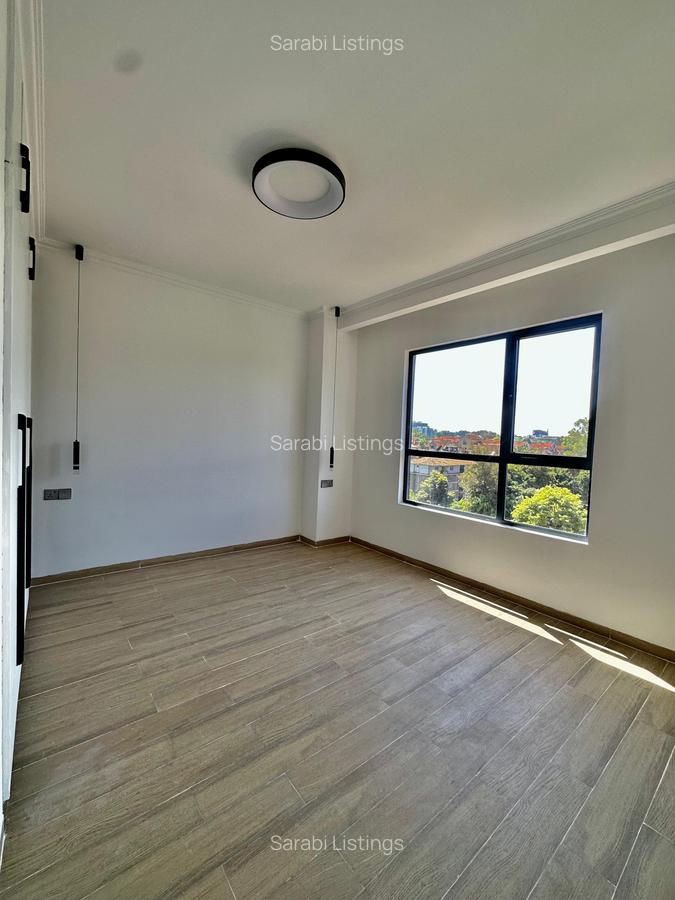 2 Bed Apartment with En Suite in Westlands Area - 2