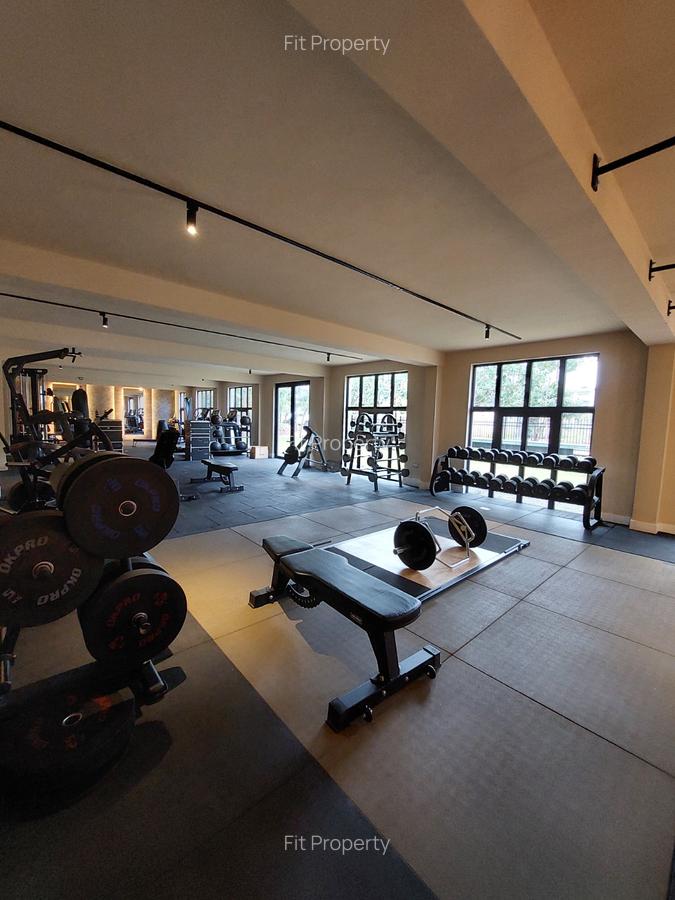 5 Bed House with Swimming Pool in Runda - 4