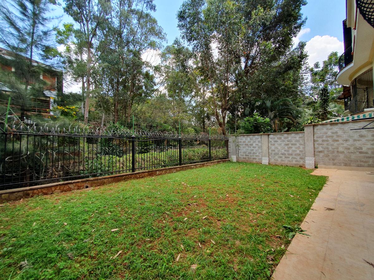 4 Bed Townhouse with En Suite at Grevillea Grove - 10