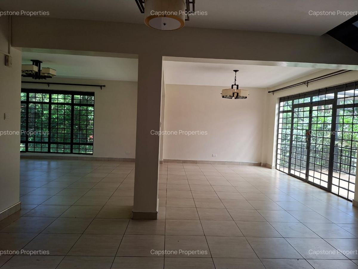 4 Bed Townhouse with En Suite in Runda - 19