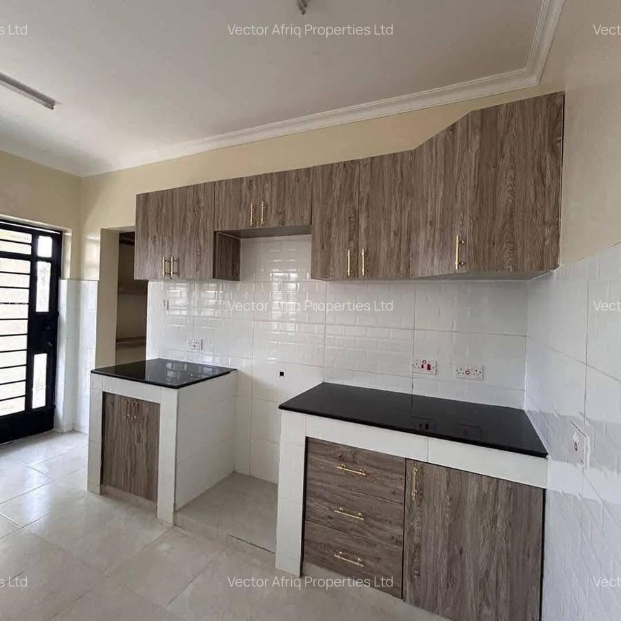 3 Bed House with En Suite in Kitengela - 2