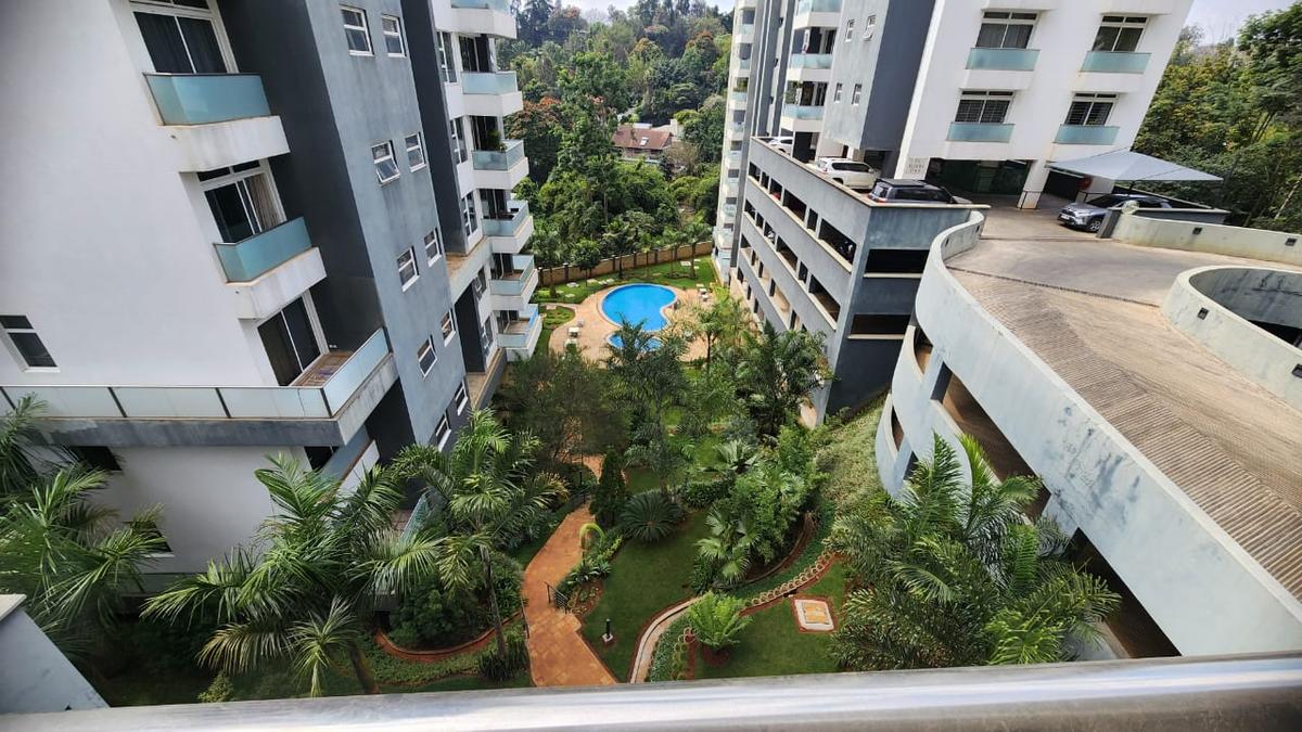 4 Bed Apartment with En Suite at General Mathenge - 10