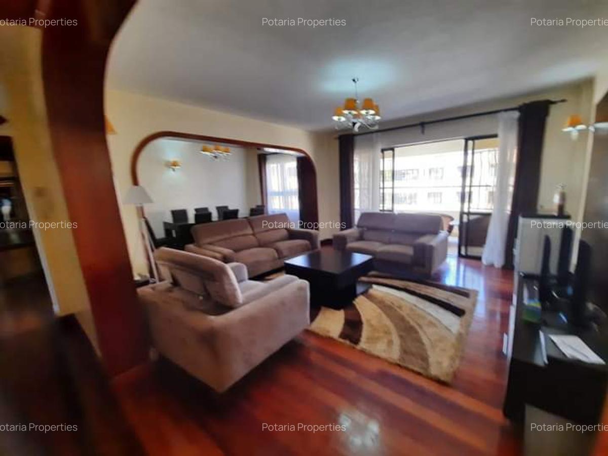 3 Bed Apartment with En Suite in Lavington - 4