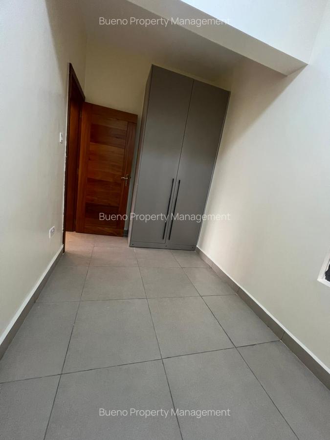 4 Bed Apartment with En Suite in Kilimani - 9