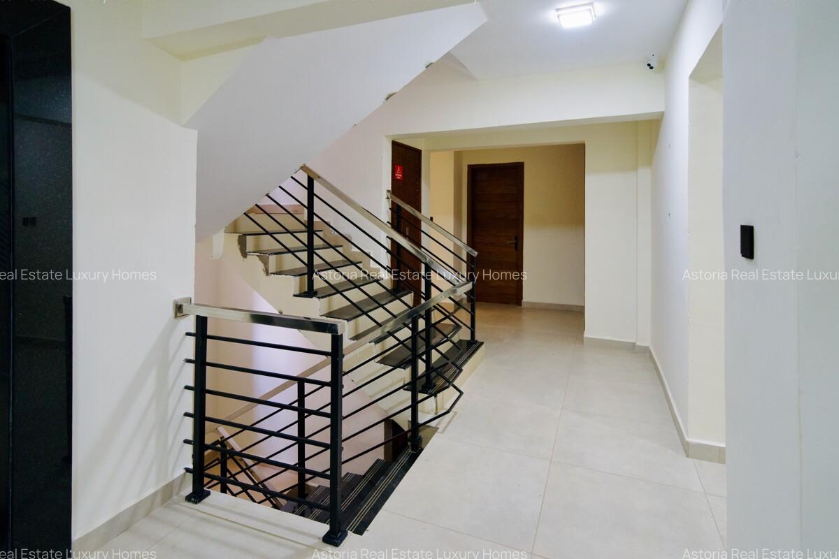 4 Bed Apartment with En Suite at 2026-430 - 5
