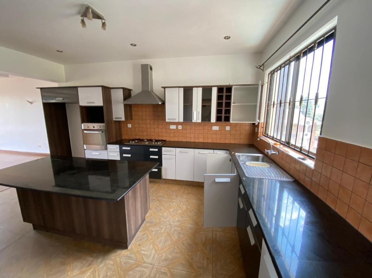 Serviced 3 Bed Apartment with En Suite in Kileleshwa - 3