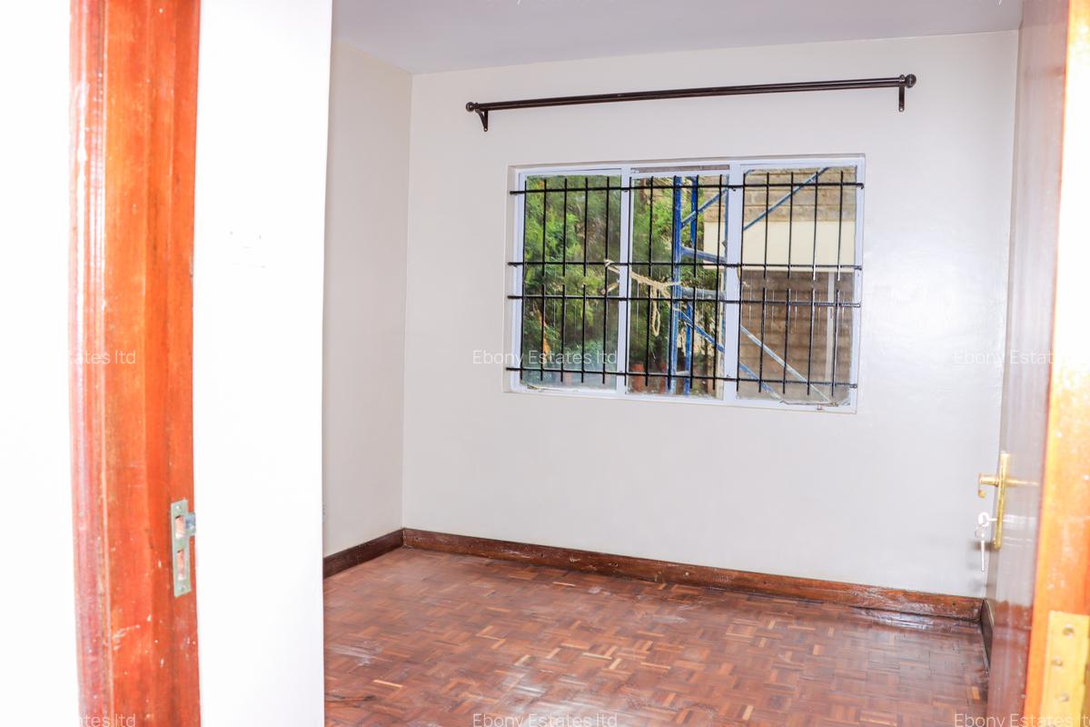 3 Bed Apartment with En Suite in Ngong Road - 9