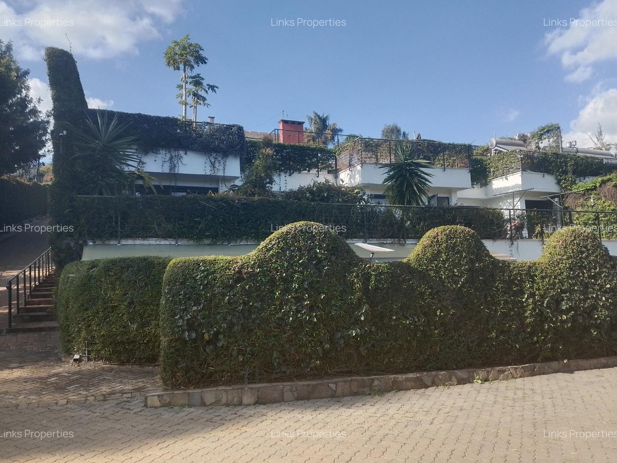 3 Bed House with En Suite at Karen - 7
