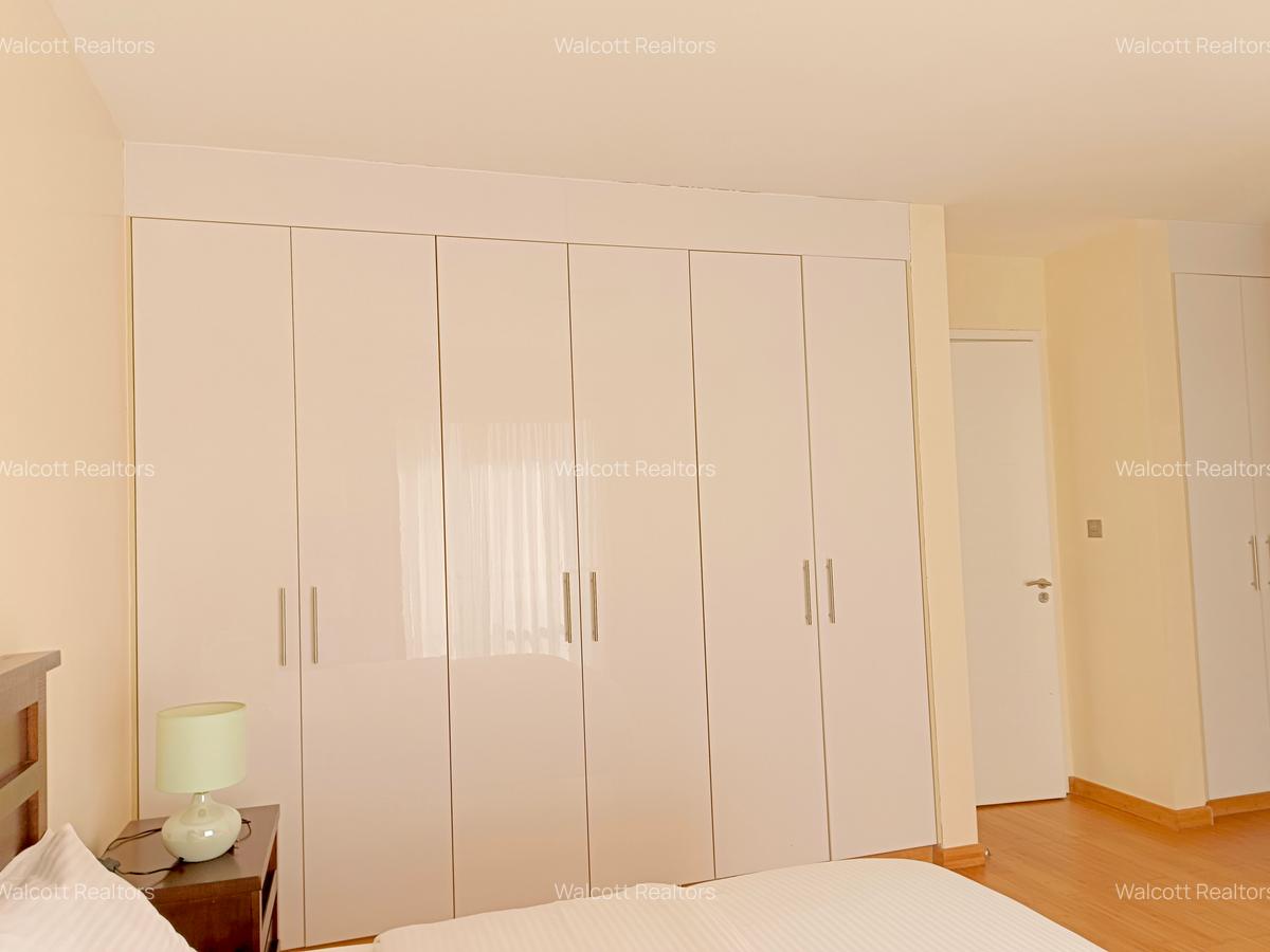 4 Bed Villa with En Suite at Garden City - 9