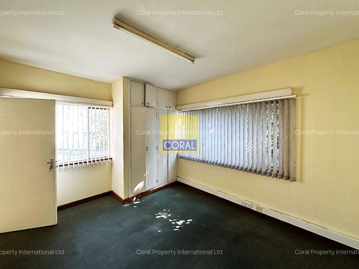 Office in Westlands Area - 16