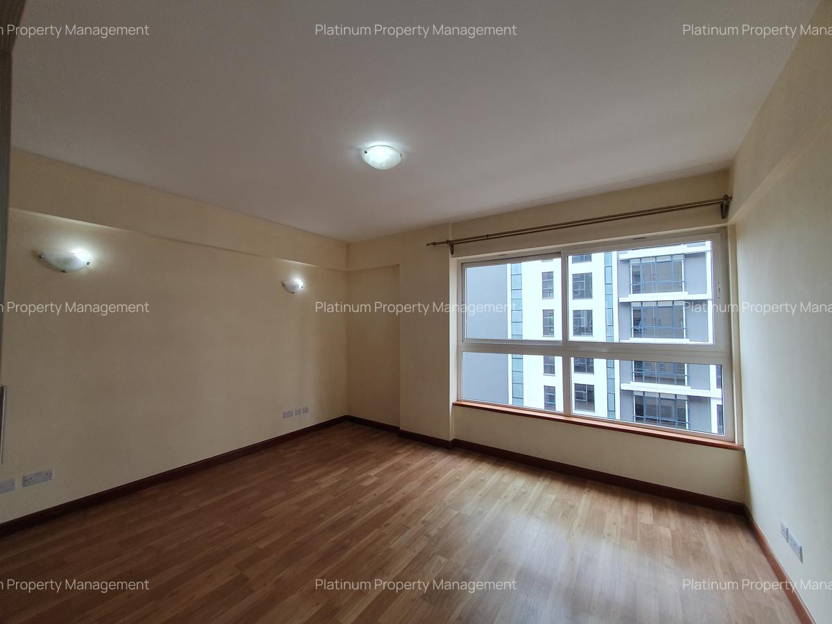 4 Bed Apartment with En Suite in General Mathenge - 12