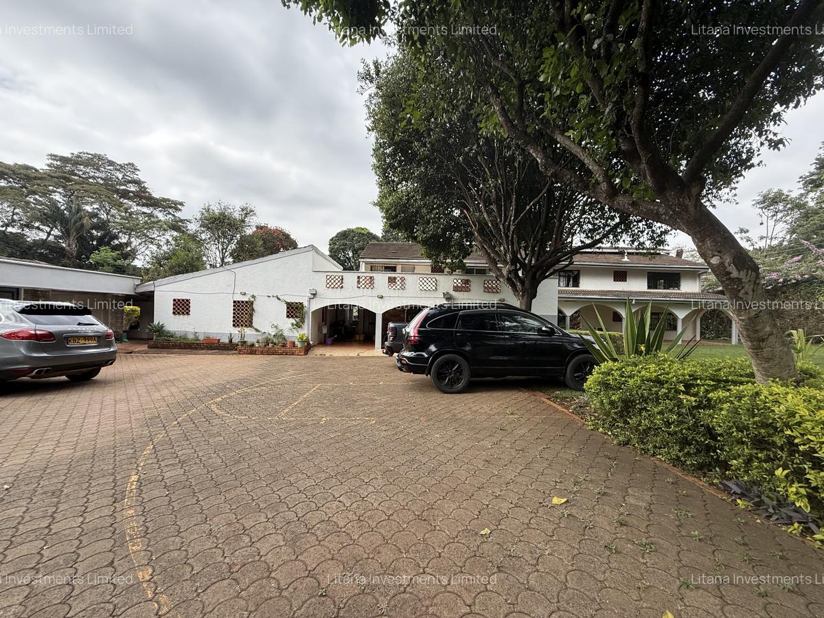 7 Bed House with Staff Quarters in Runda - 3